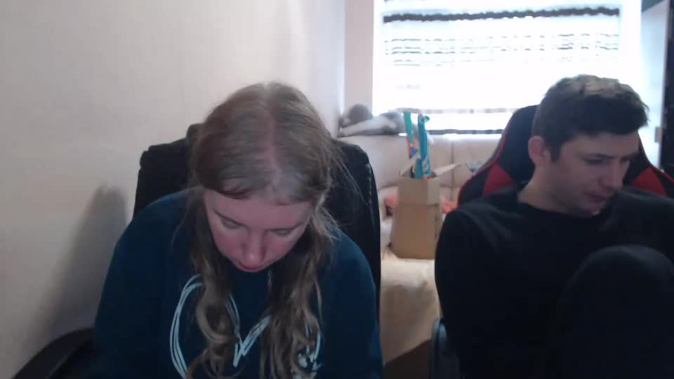jenisandpeter Live Sex December 13, 2025