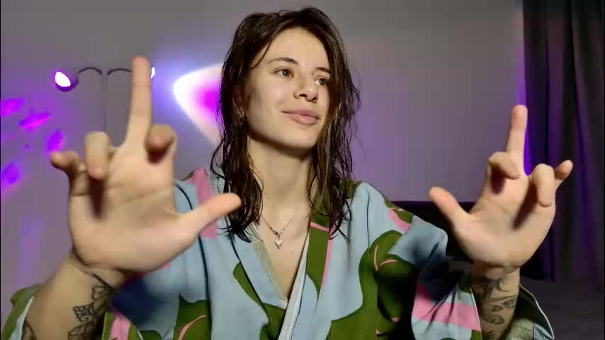 lucyrait Live Sex December 13, 2025