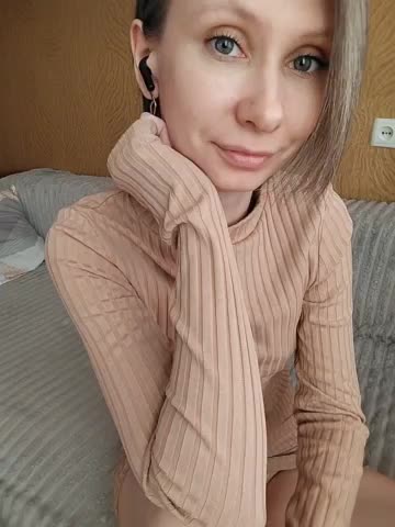 -Christina- Live Sex December 13, 2025