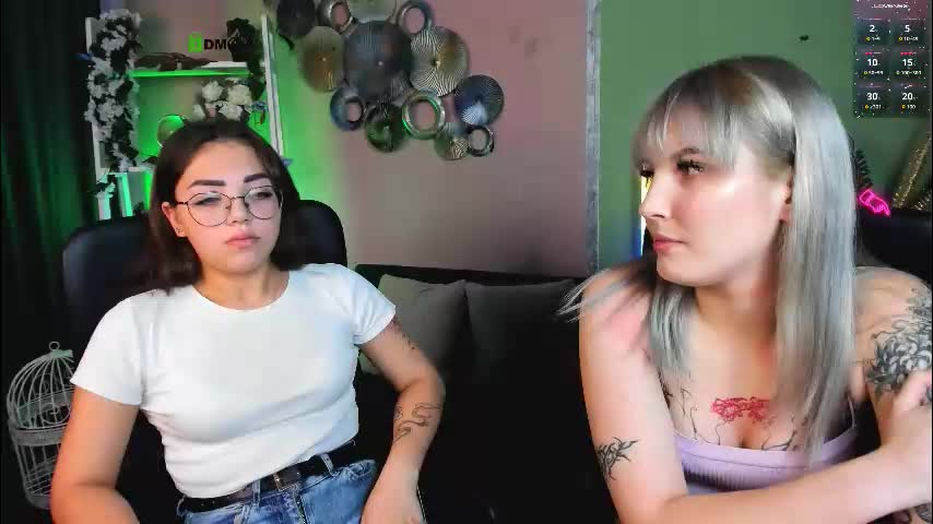 kiki_swan Live Sex December 13, 2025