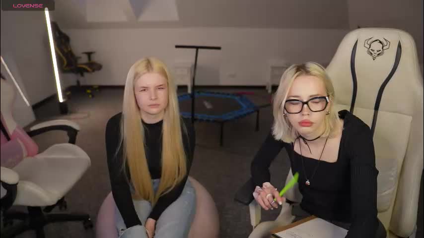 sheryl_elegance Live Sex December 14, 2025