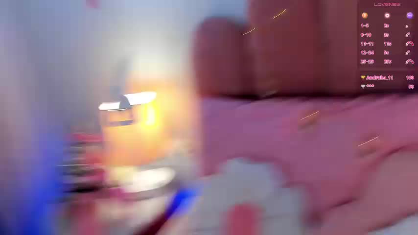 GiaCale Live Sex December 13, 2025