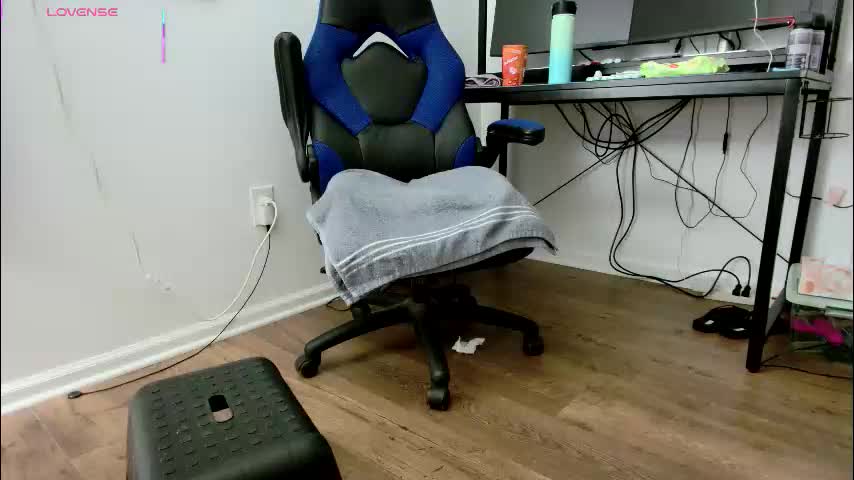 jjjust4fun1985 Live Sex December 4, 2025