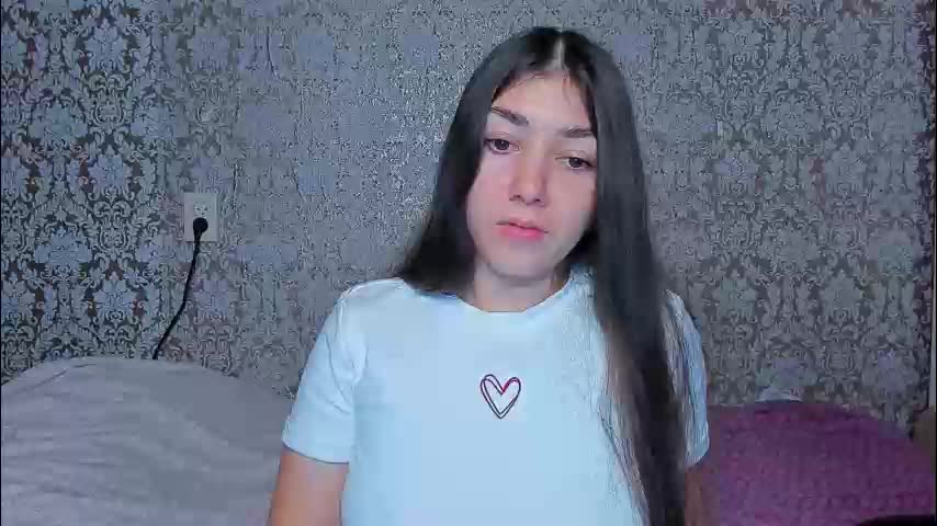 mira_bloempje Live Sex December 4, 2025