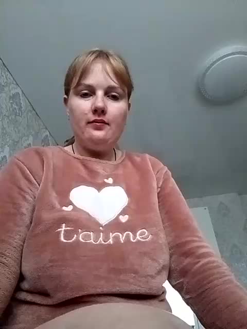 PolyarnayaYagoda82 Live Sex December 4, 2025