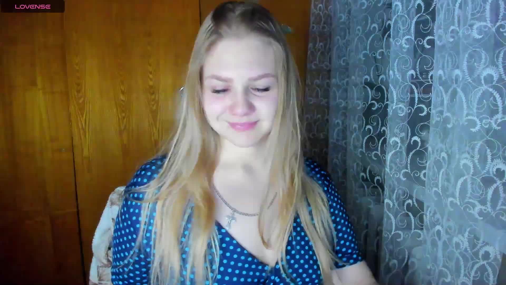 Emma-Frizea Live Sex December 4, 2025