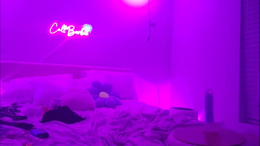 cult_barbie93 Live Sex December 14, 2025