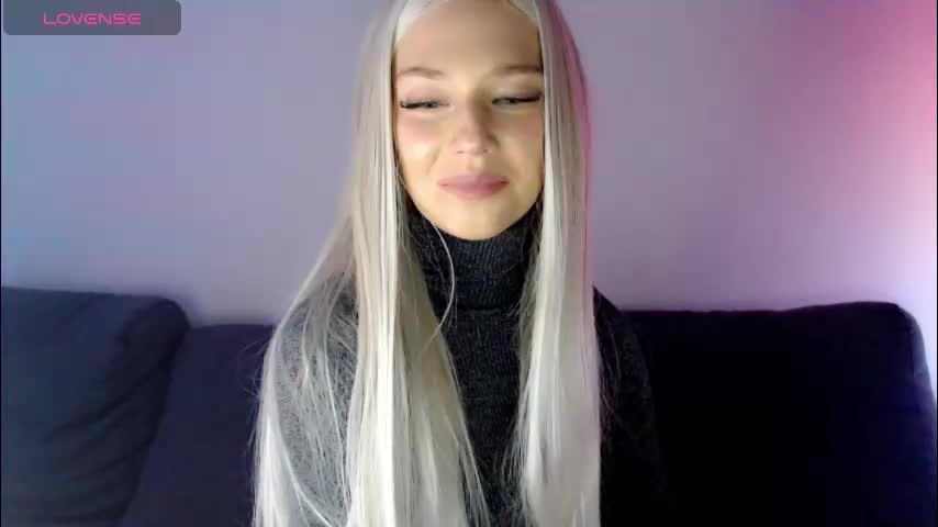 pervyblonde Live Sex December 13, 2025