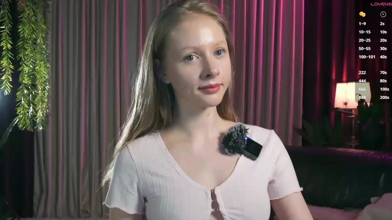 MiaVebes Live Sex December 13, 2025