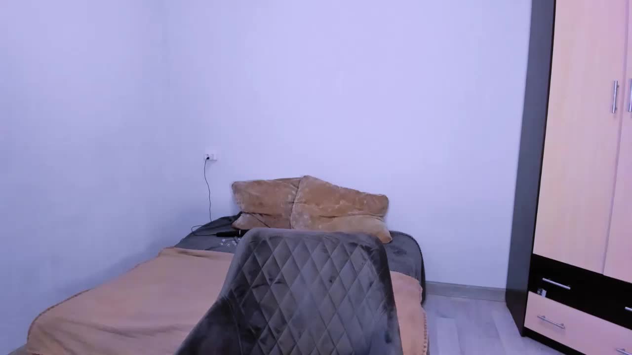 Lasey Live Sex December 13, 2025