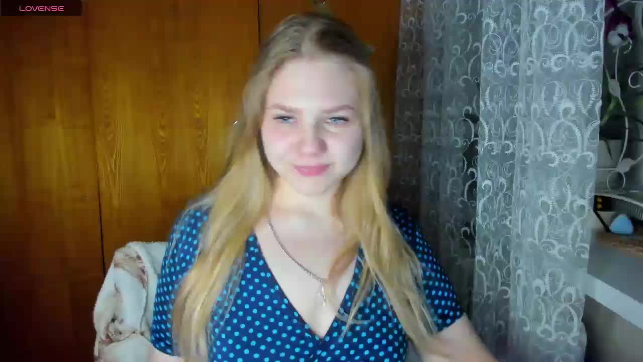 Emma-Frizea Live Sex December 4, 2025