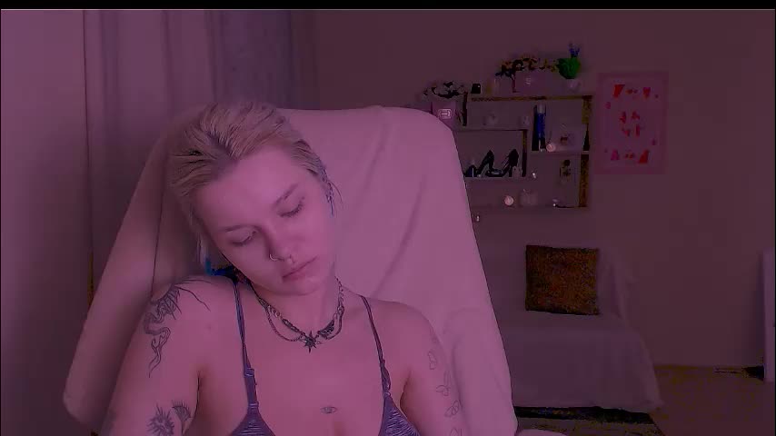 hot_blonda_ Live Sex December 4, 2025