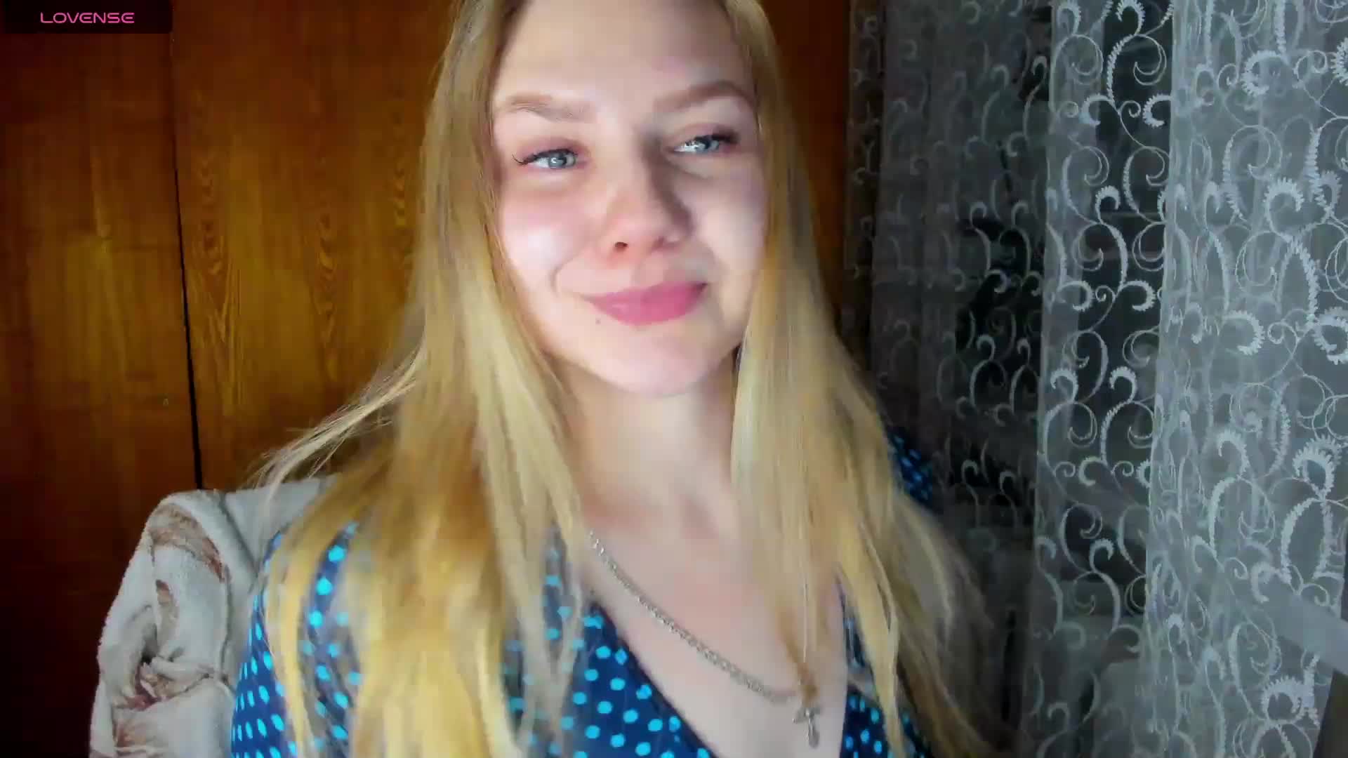 Emma-Frizea Live Sex December 4, 2025