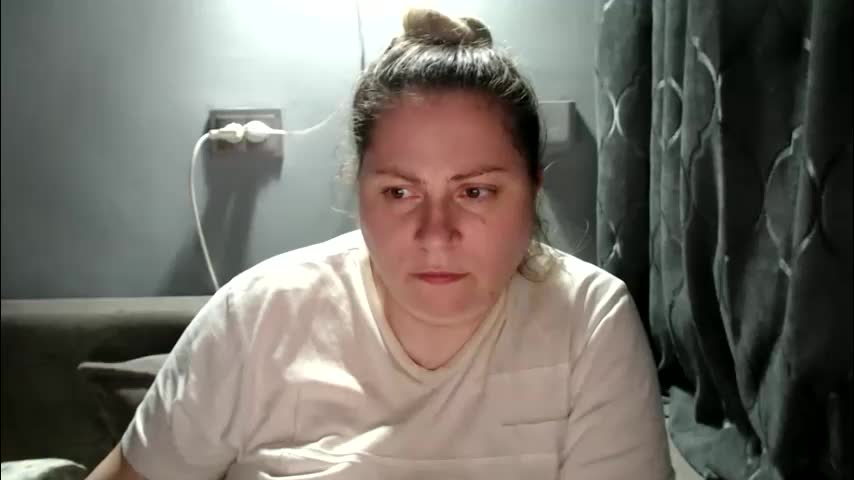 candycream74 Live Sex December 4, 2025