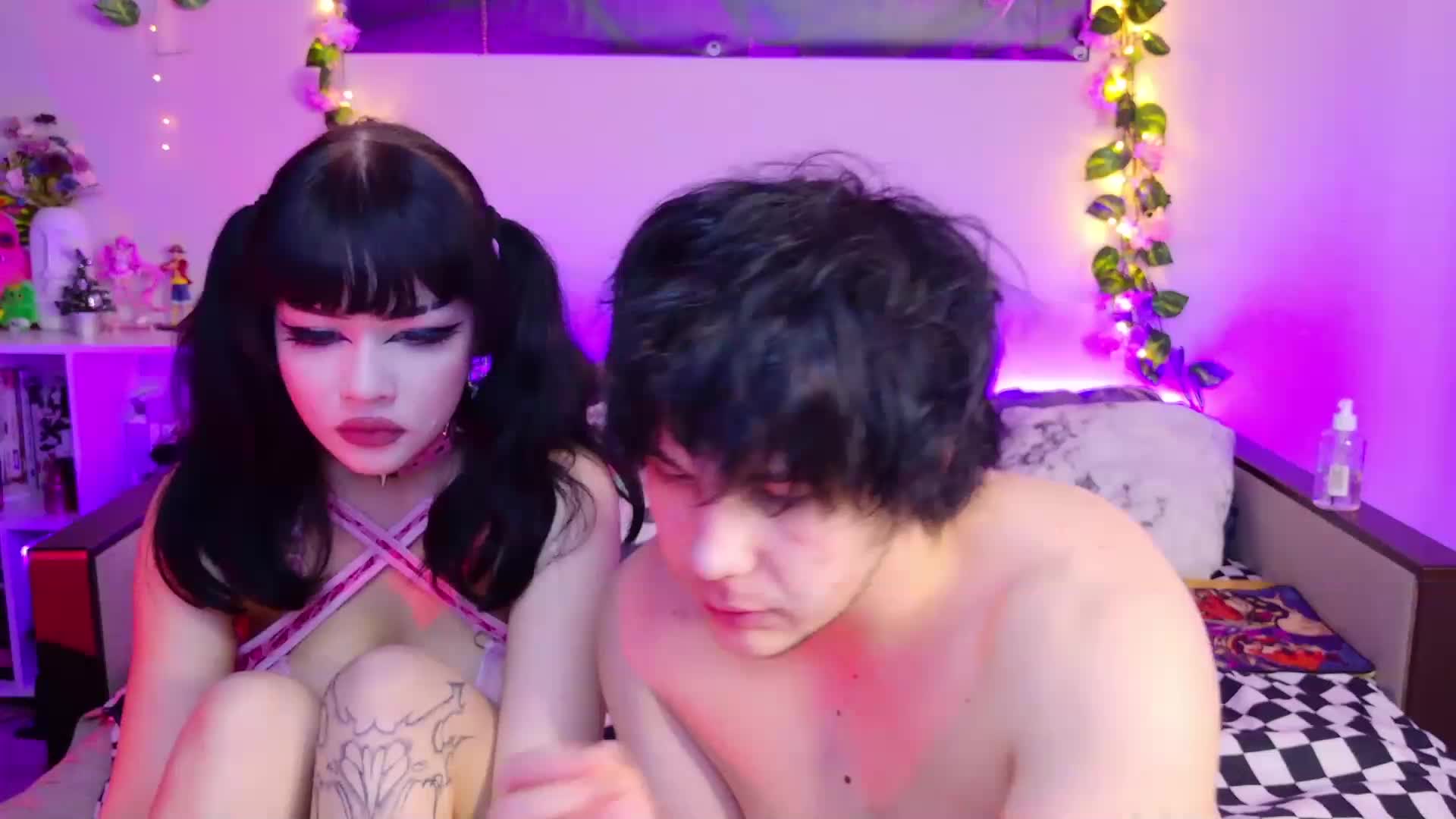 Night-angell Live Sex December 4, 2025