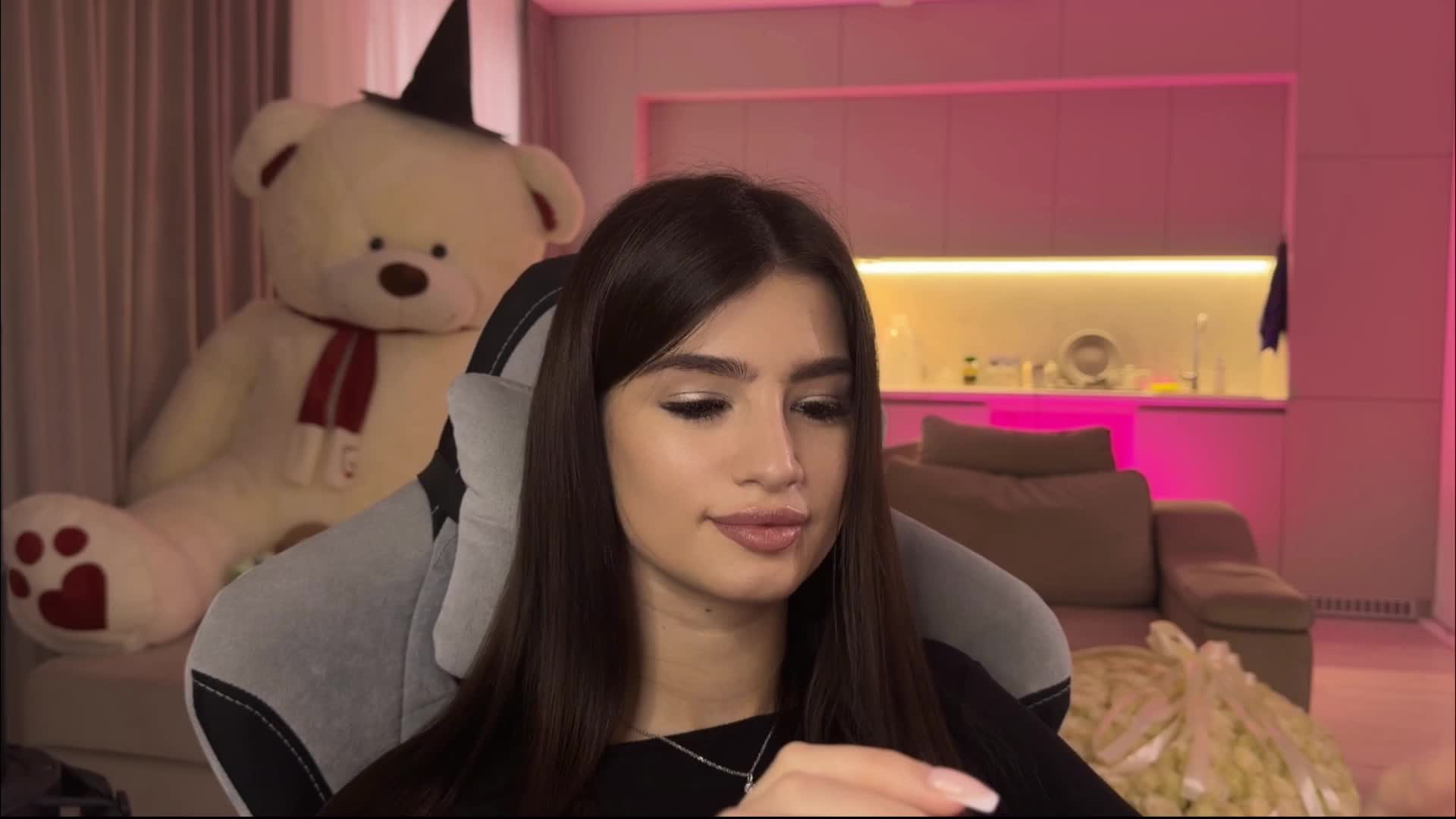 Sofi-Mi Live Sex December 4, 2025