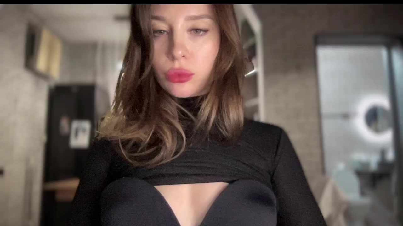 Melissa222Femdom Live Sex December 13, 2025