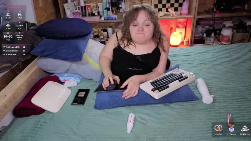 MiniNatalie Live Sex December 13, 2025