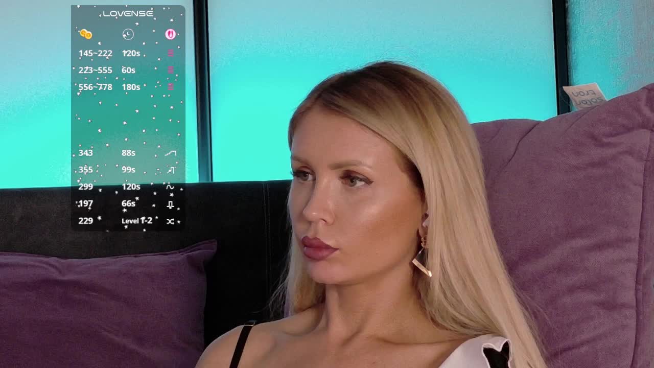 __Emmi__ Live Sex December 4, 2025