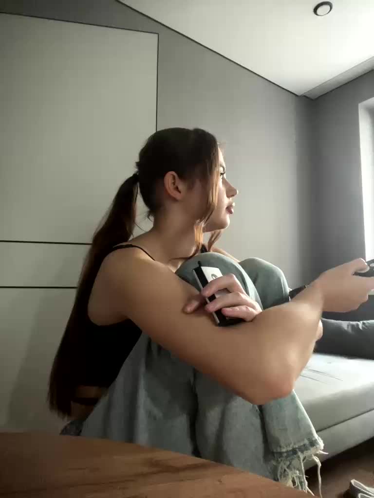 Vik04ka Live Sex 2025.12.04