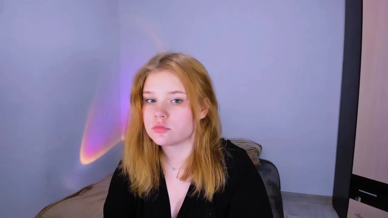 Lasey Live Sex December 13, 2025