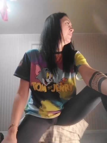 Karolina_Milf Live Sex December 13, 2025