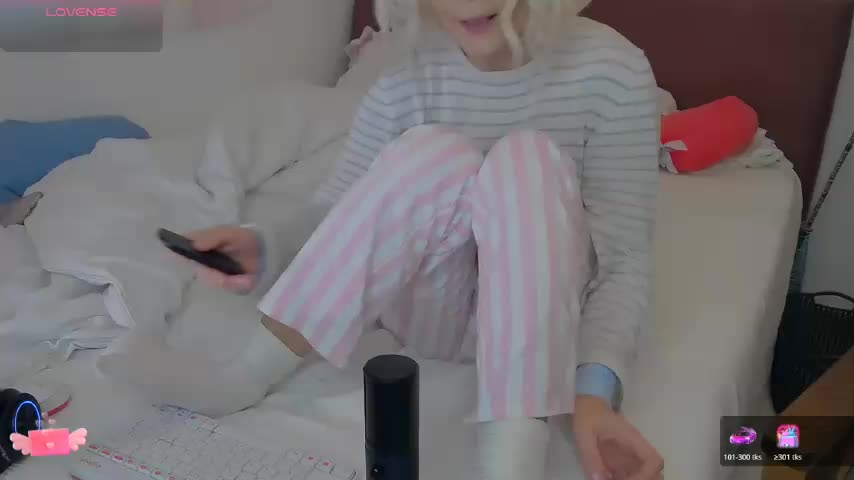 AnnyMe Live Sex December 4, 2025