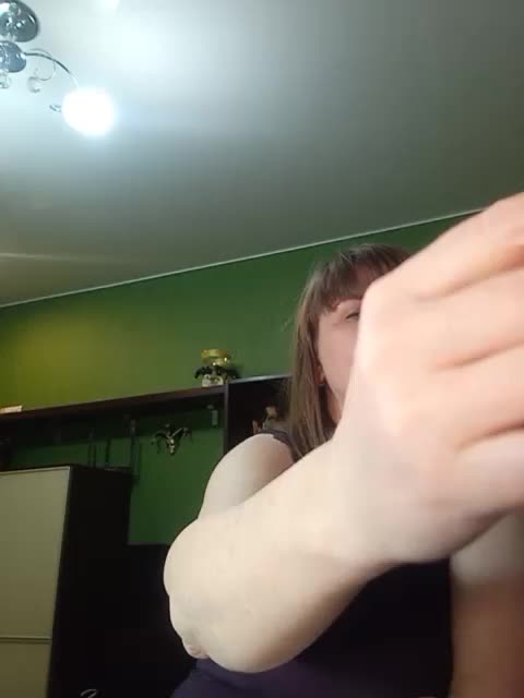 Veronika_Gold Live Sex December 13, 2025