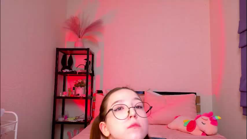 lovely_poppy Live Sex December 5, 2025