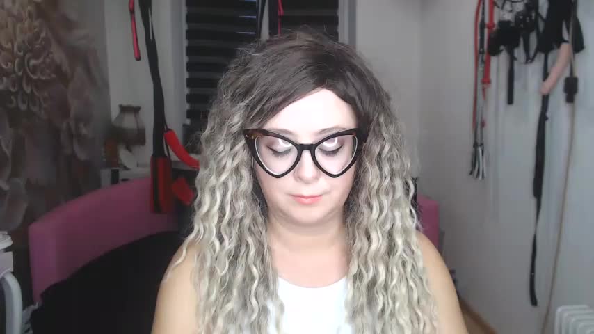 MISSwithDOLLS Live Sex December 13, 2025