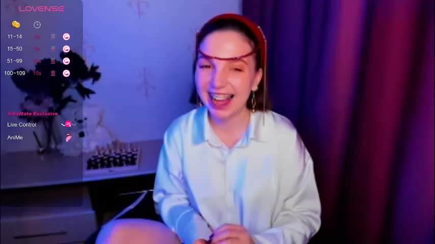 kindhazelhere_ Live Sex December 5, 2025