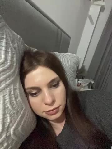 CurlyLara Live Sex December 14, 2025