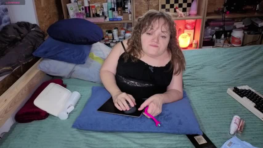 MiniNatalie Live Sex December 13, 2025