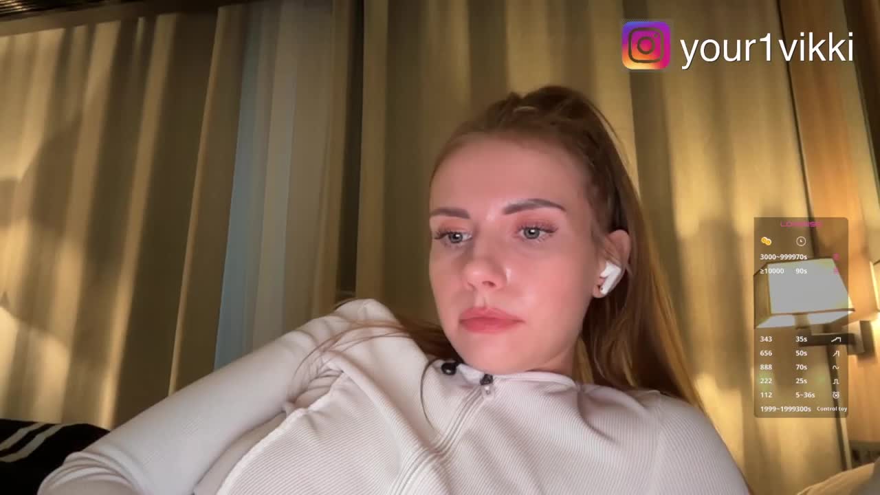 VikkiExtraCheese Live Sex December 13, 2025