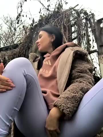 KikiXRed Live Sex December 12, 2025