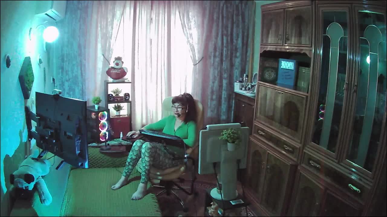 Infodar Live Sex December 13, 2025