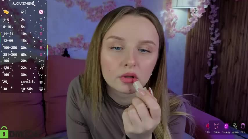 Rina_Panic Live Sex December 14, 2025