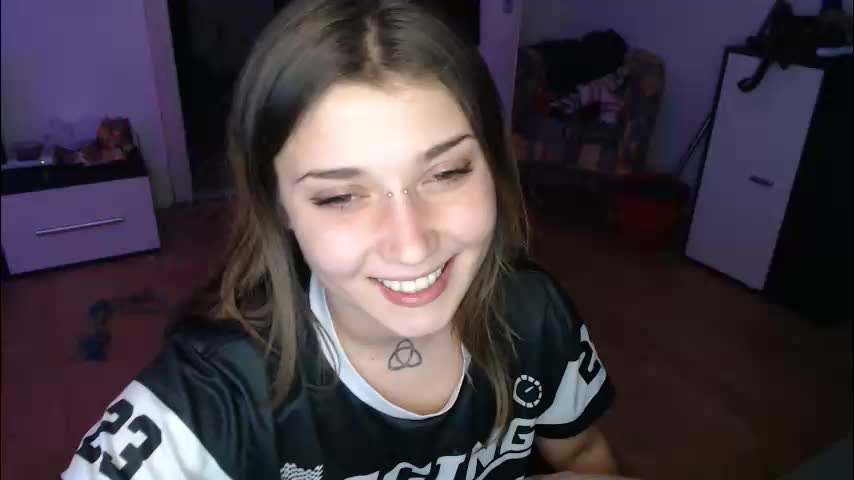 aliens4twenty Live Sex December 13, 2025