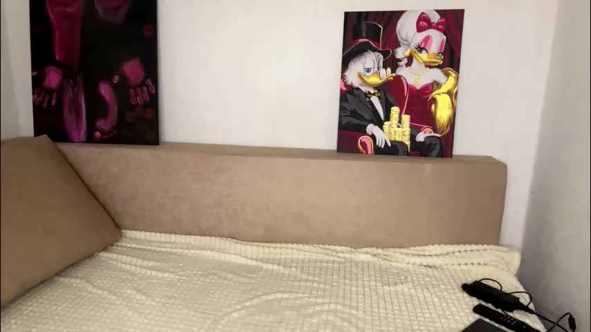 petal_couple Live Sex December 14, 2025