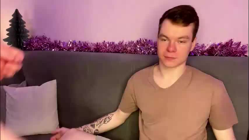 julielourens Live Sex December 14, 2025