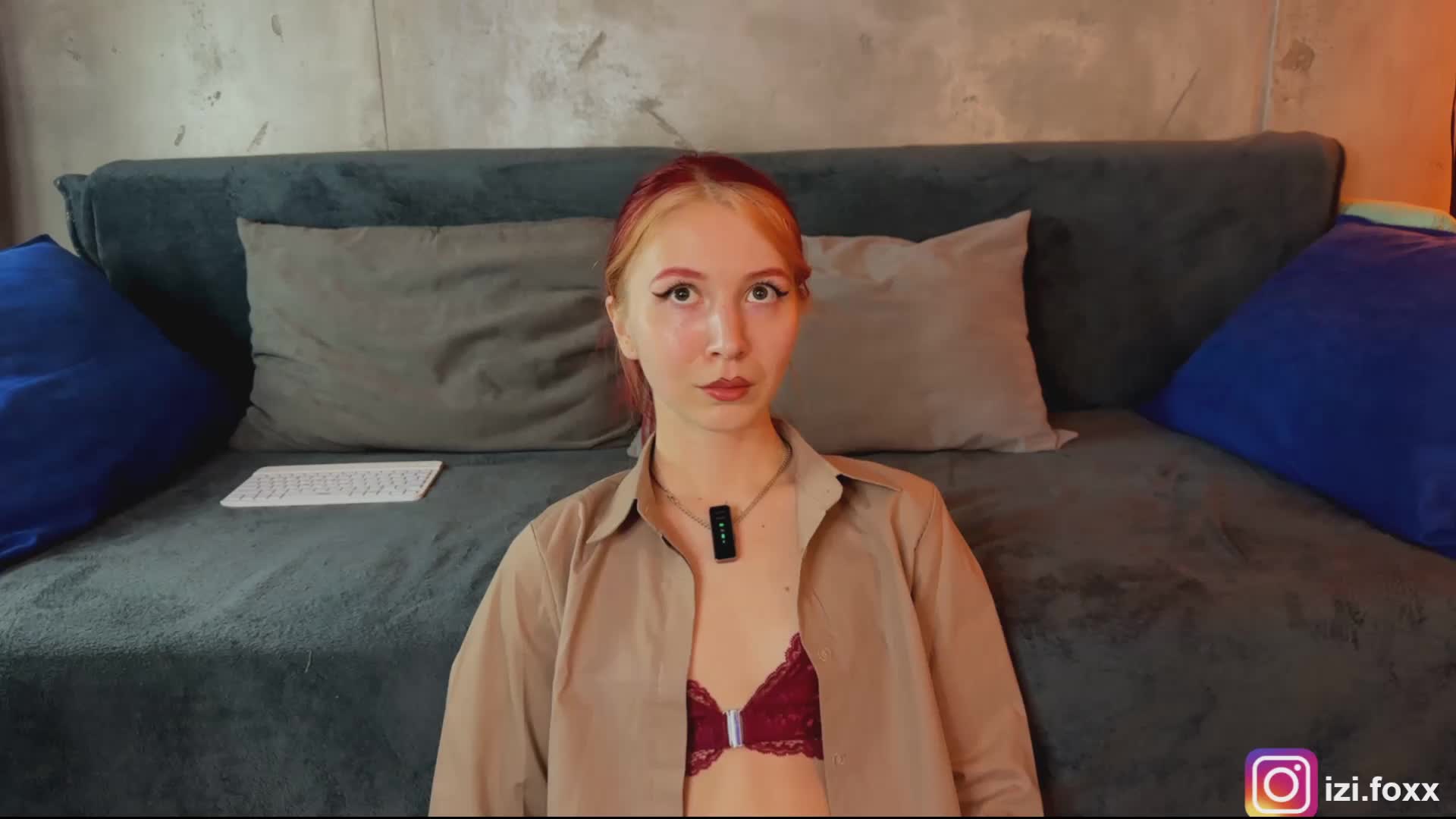 Na-izi Live Sex December 14, 2025