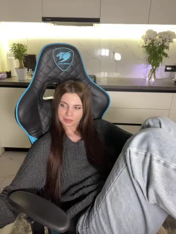 CurlyLara Live Sex December 5, 2025