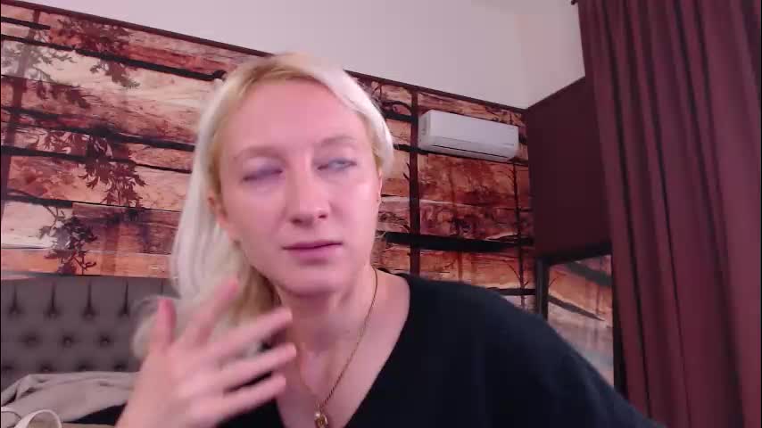 natalie_bitton Live Sex December 4, 2025