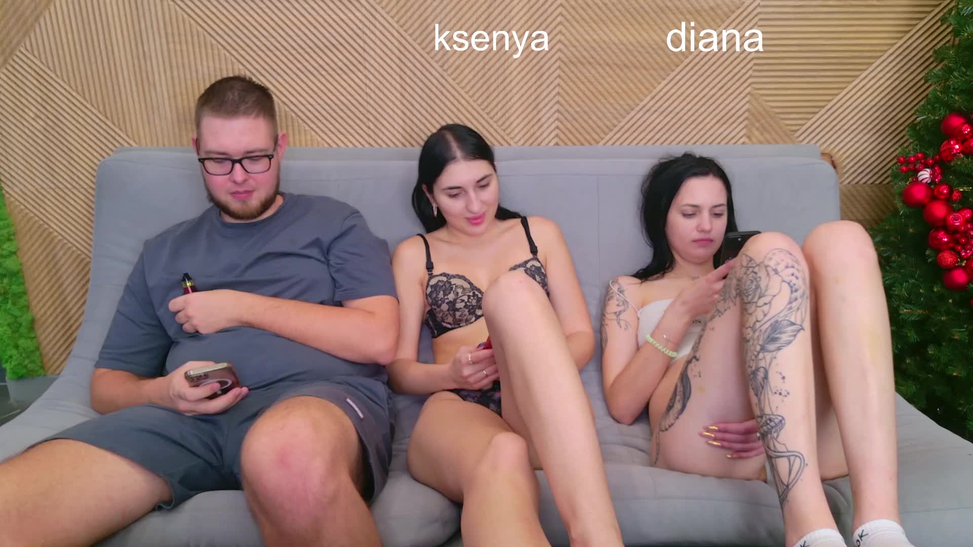 WebcamSlut Live Sex December 14, 2025