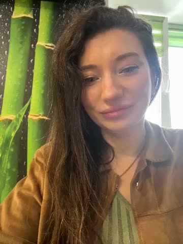 MooonReal Live Sex December 4, 2025