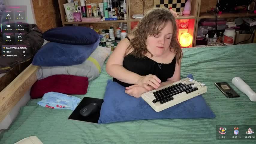 MiniNatalie Live Sex December 13, 2025