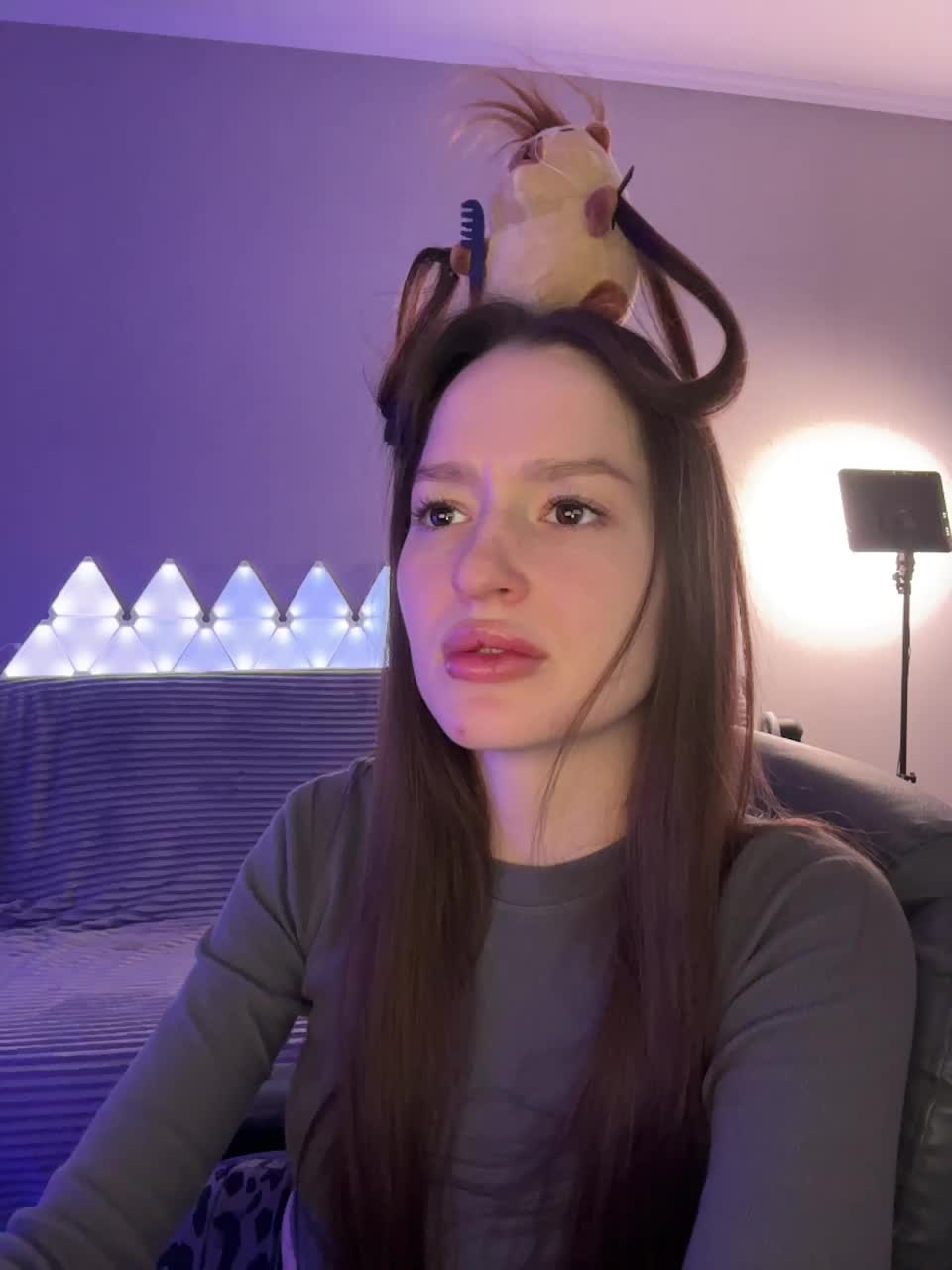 whiteTEA Live Sex December 14, 2025