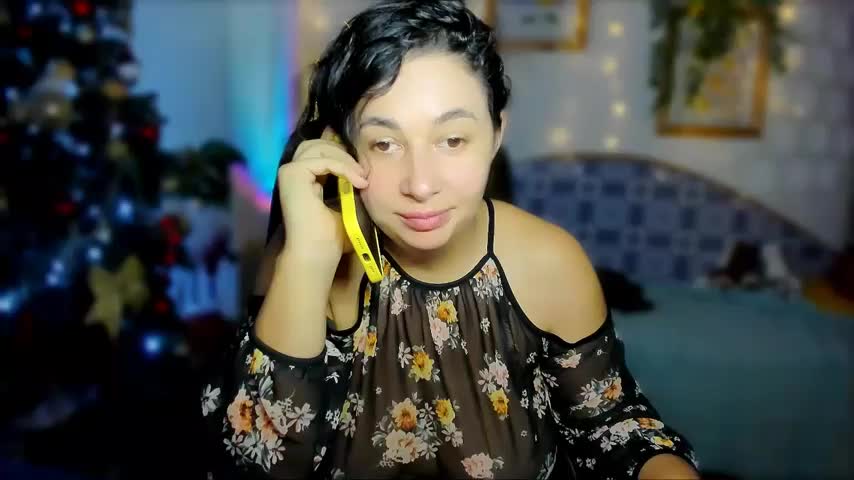 Tannedlady Live Sex December 5, 2025