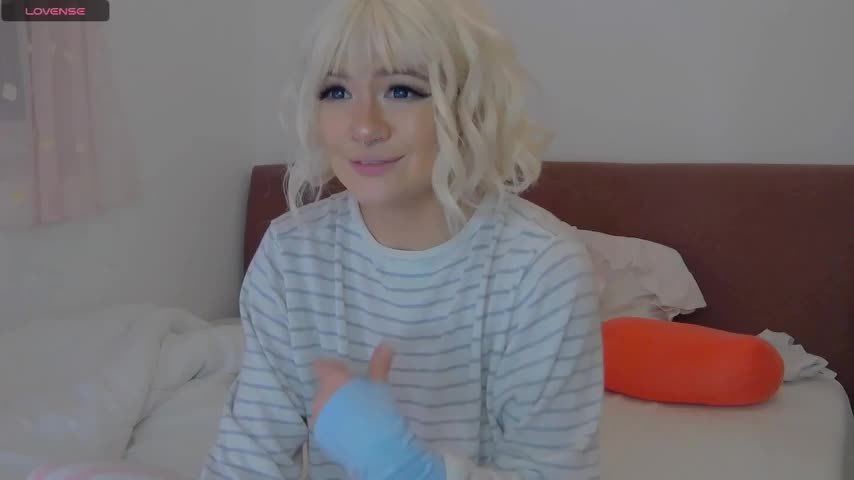 AnnyMe Live Sex December 5, 2025