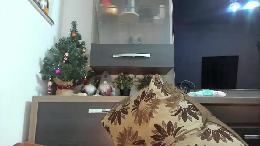 mellbell_ Live Sex December 12, 2025